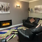 Spacious 2 Bedroom In Appartement
