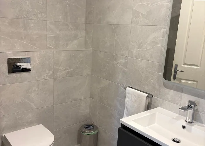 Apartman Spacious 2 Bedroom In