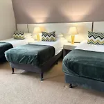 Spacious 2 Bedroom In * Killarney