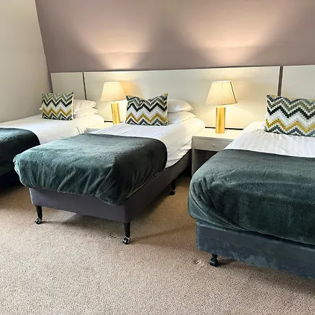 Spacious 2 Bedroom In * Килларни